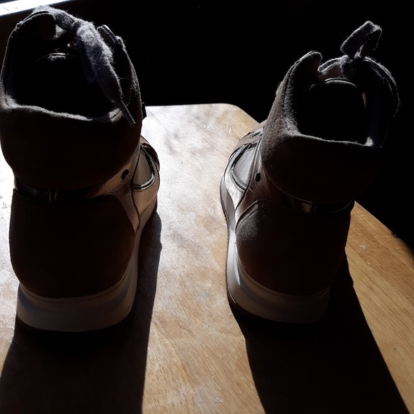 Aldo Tan Silver High Tops US Size 6 - Picture 6 of 6